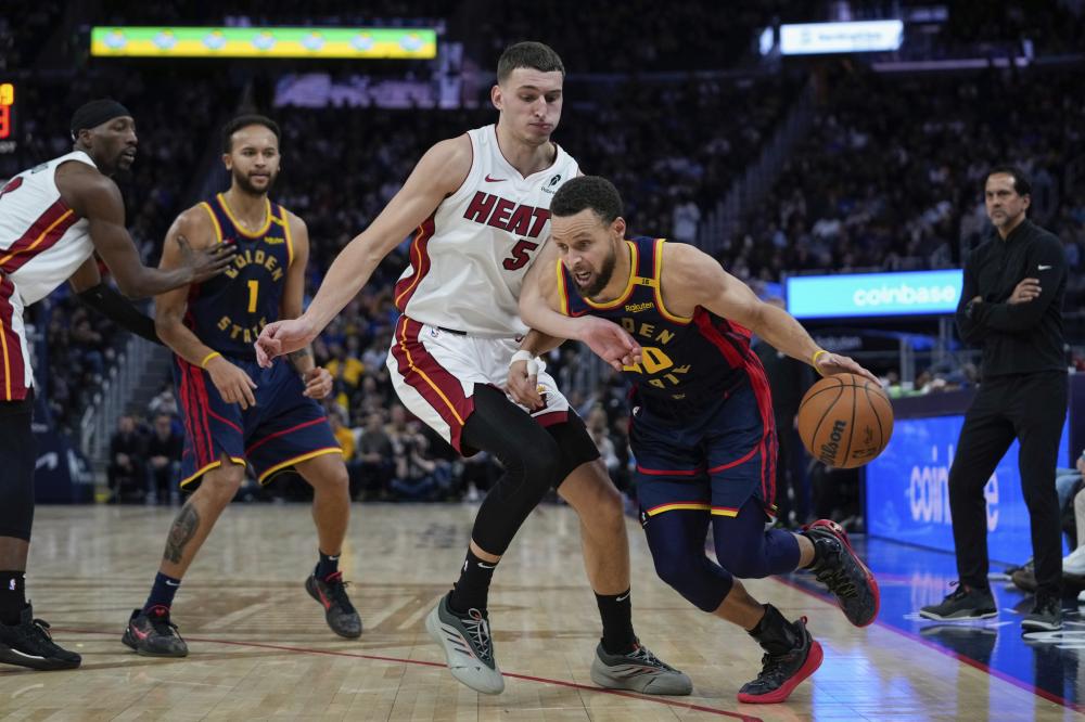 旅游消费提 旅游消费提