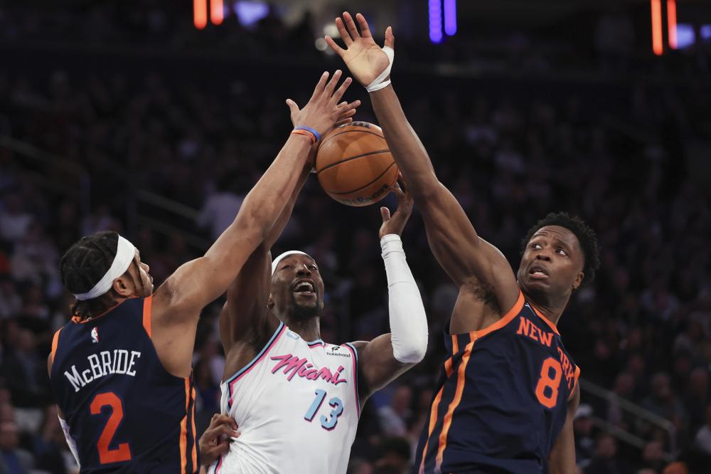 巴萨通过综 巴萨通过综